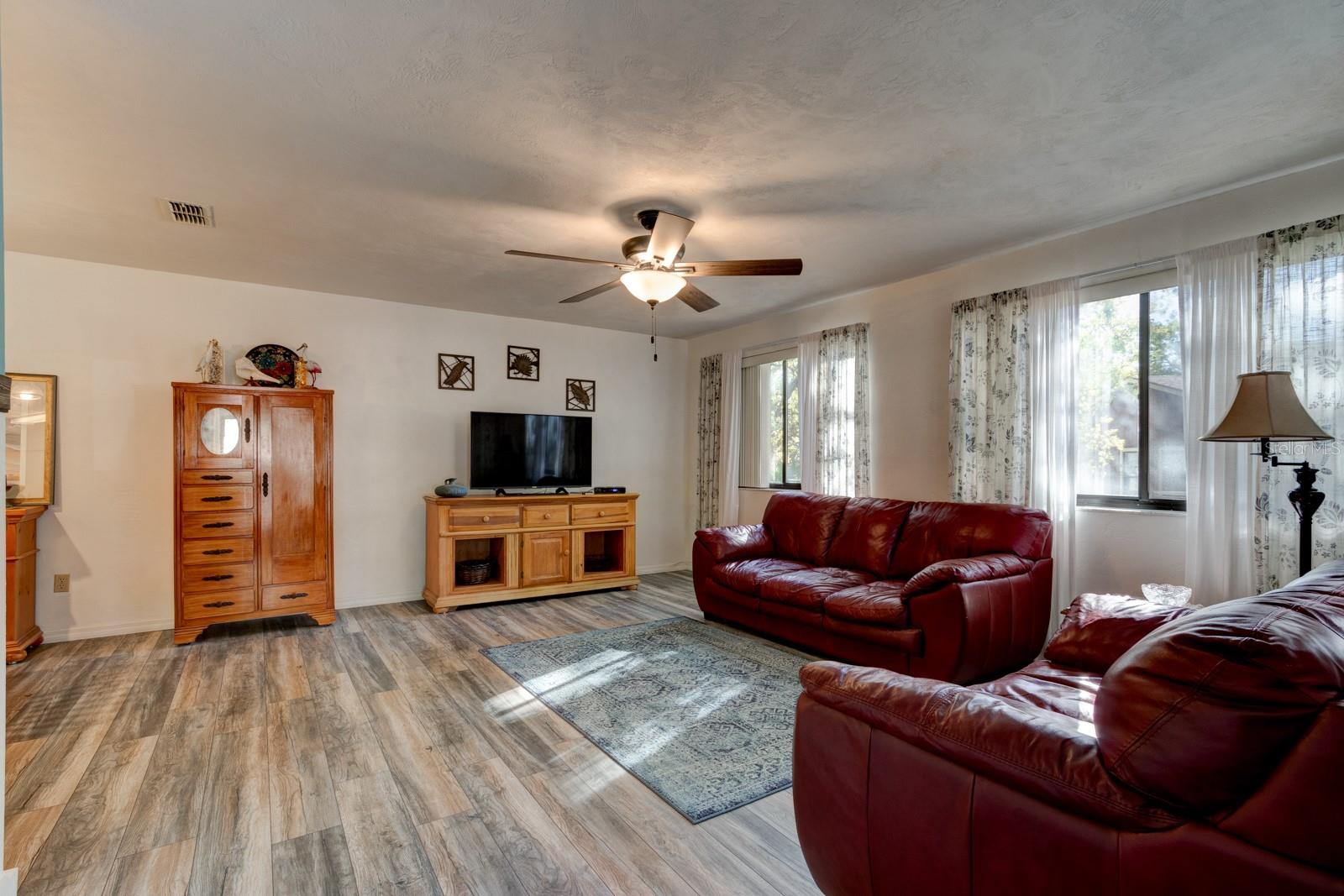 68 CROOKED PINE RD, PORT ORANGE, FL, 32128