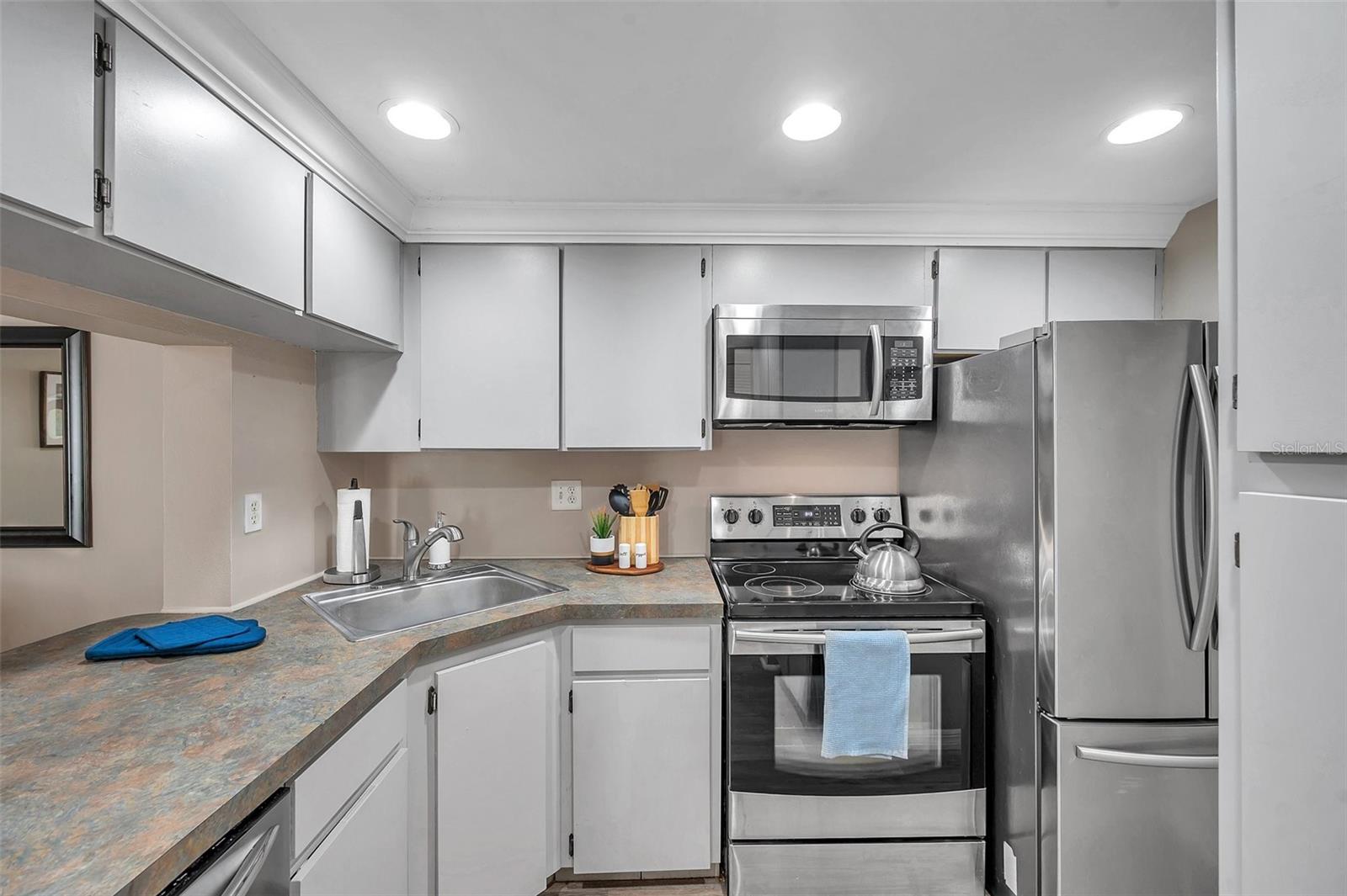 1398 SHADY PINE WAY #H2, TARPON SPRINGS, FL, 34688