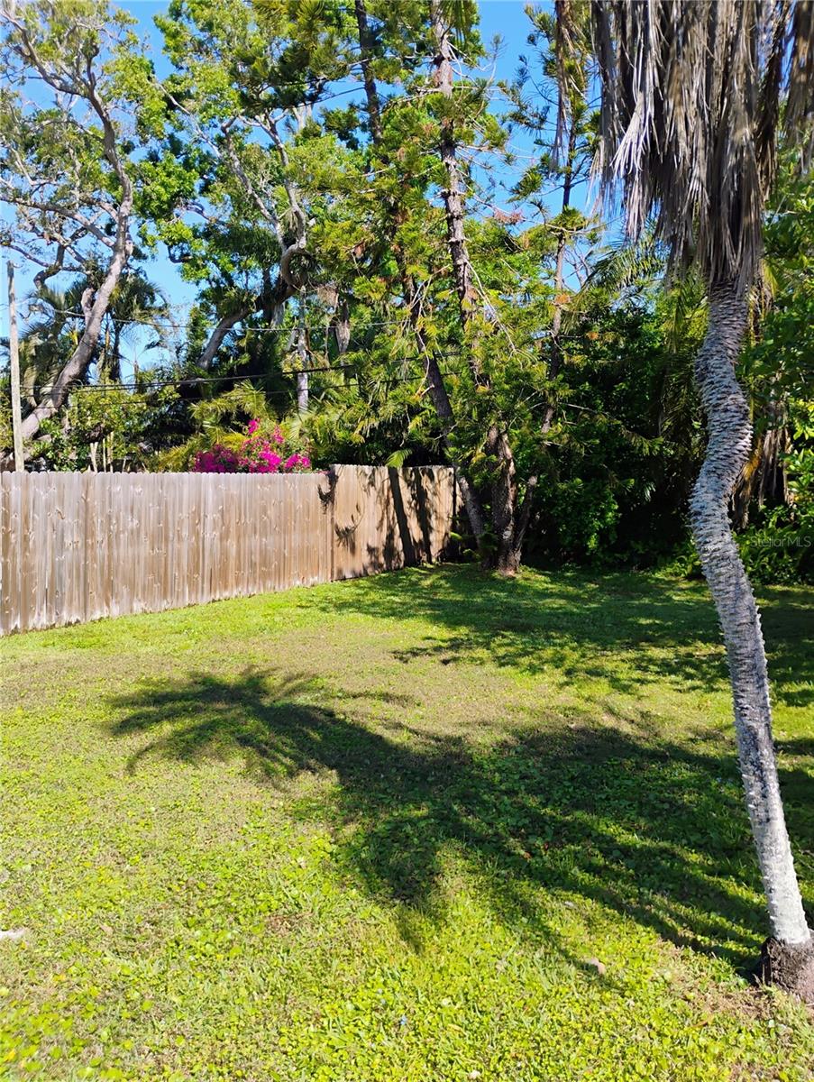 11233 51ST AVE N, ST PETERSBURG, FL, 33708