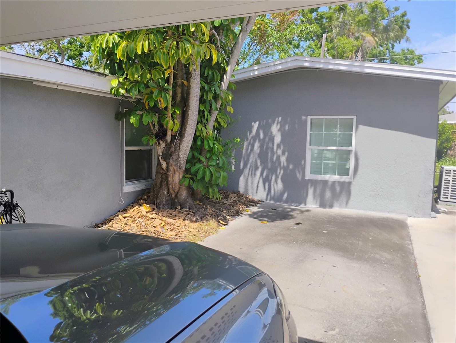 11233 51ST AVE N, ST PETERSBURG, FL, 33708