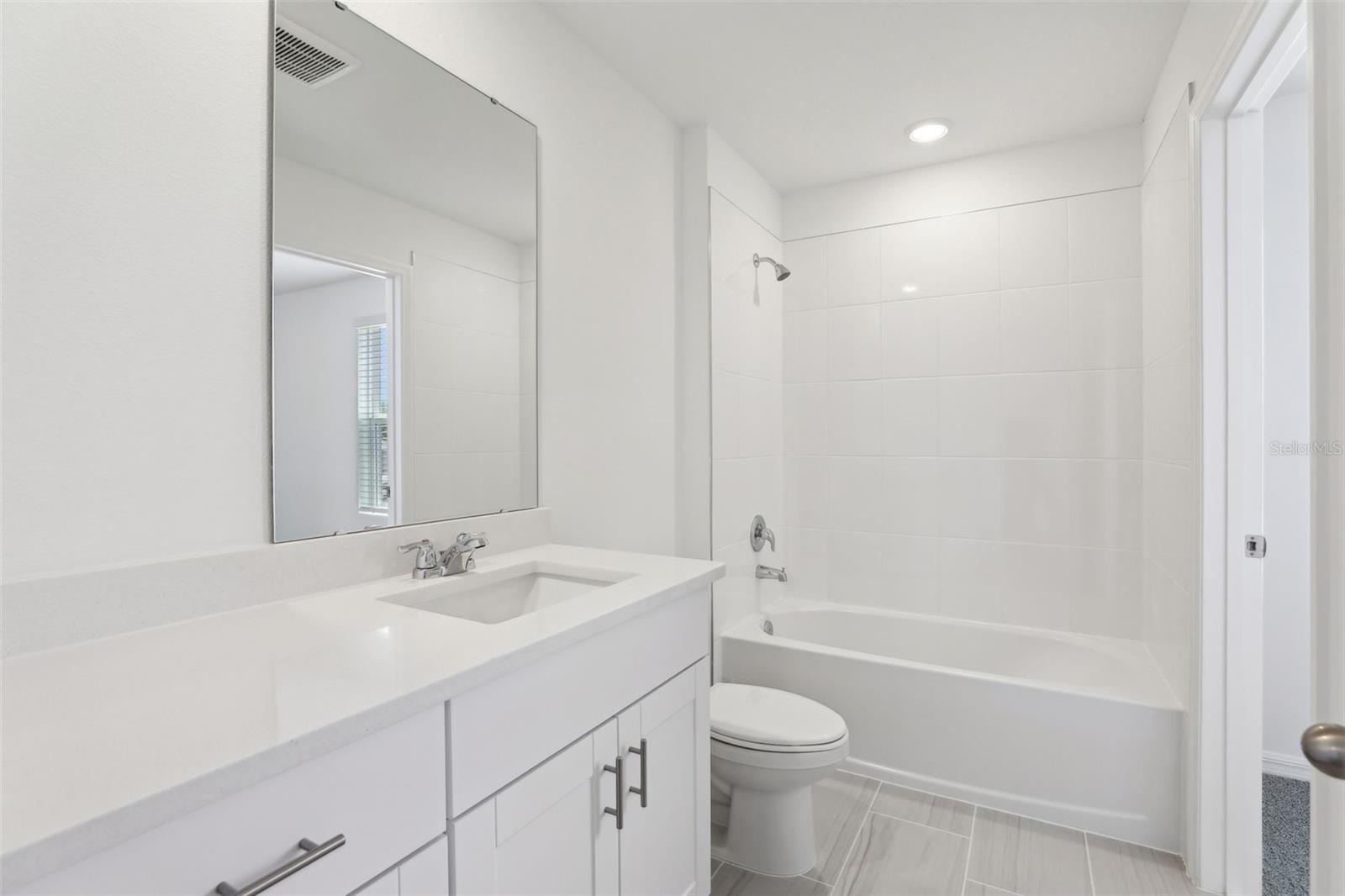 16450 BIRD OF PARADISE AVE, CLERMONT, FL, 34714