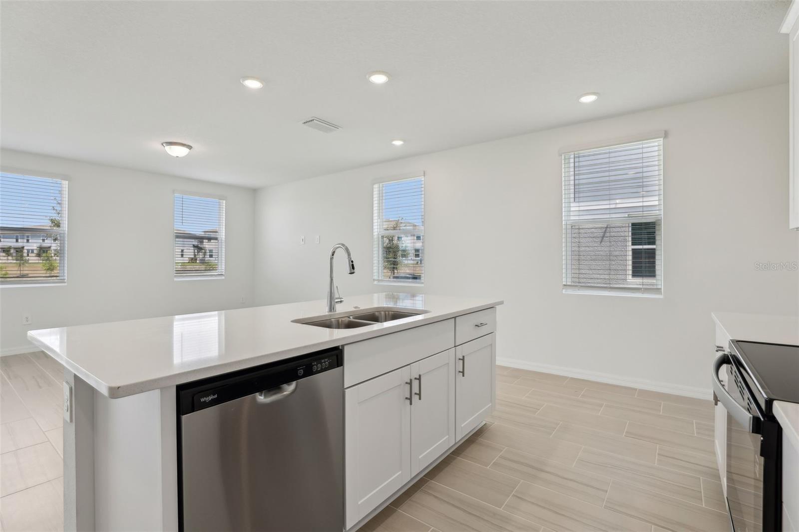 16450 BIRD OF PARADISE AVE, CLERMONT, FL, 34714