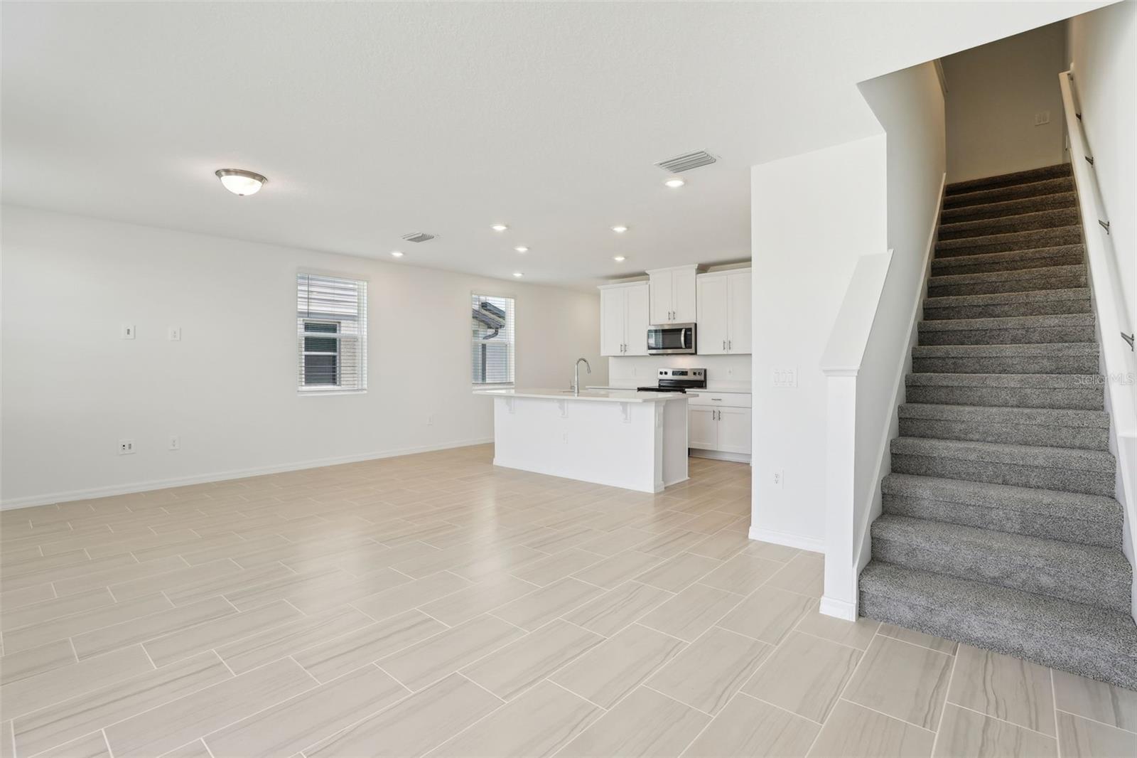 16450 BIRD OF PARADISE AVE, CLERMONT, FL, 34714