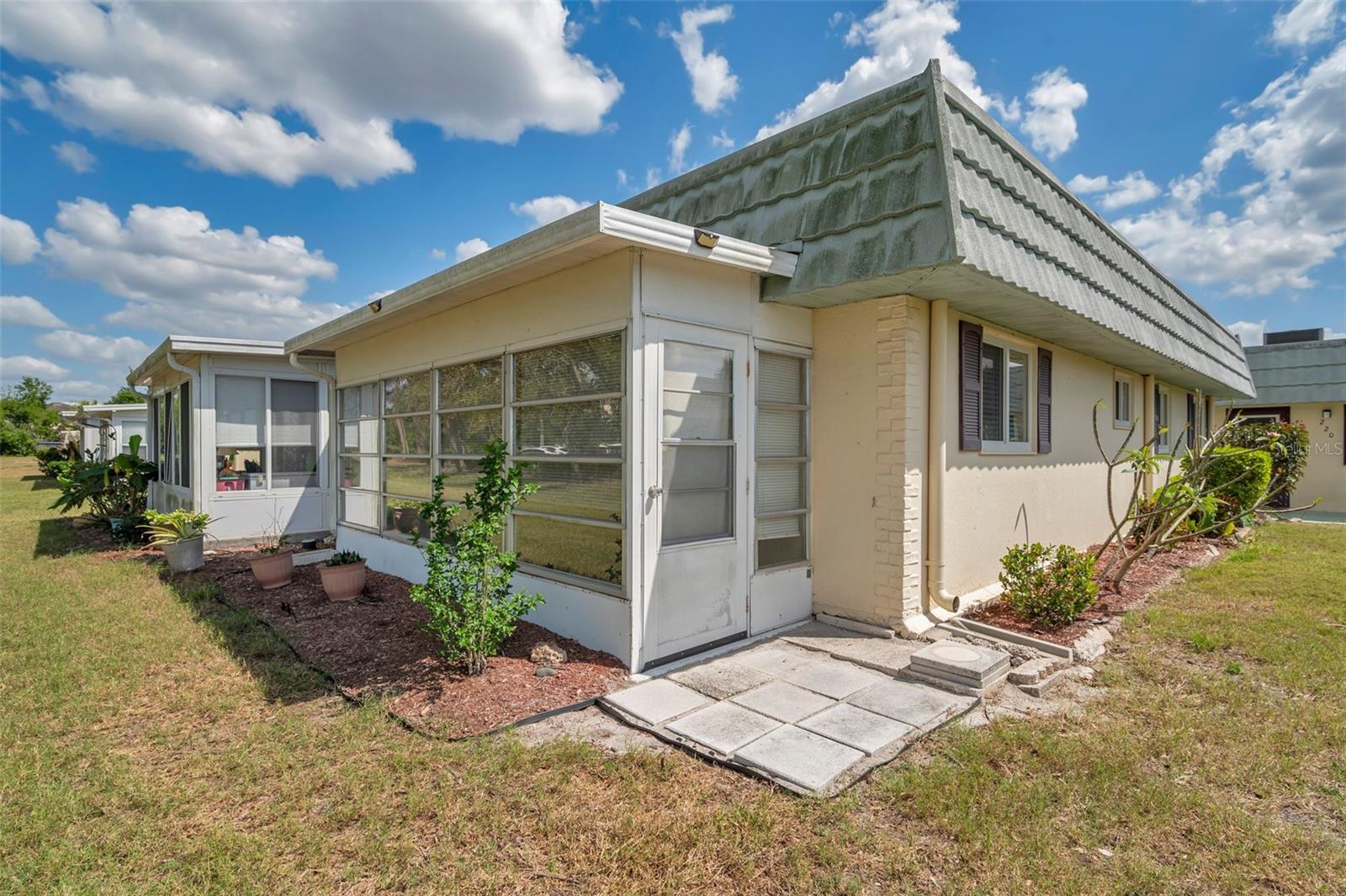 1801 BEDFORD TER #221, SUN CITY CENTER, FL, 33573