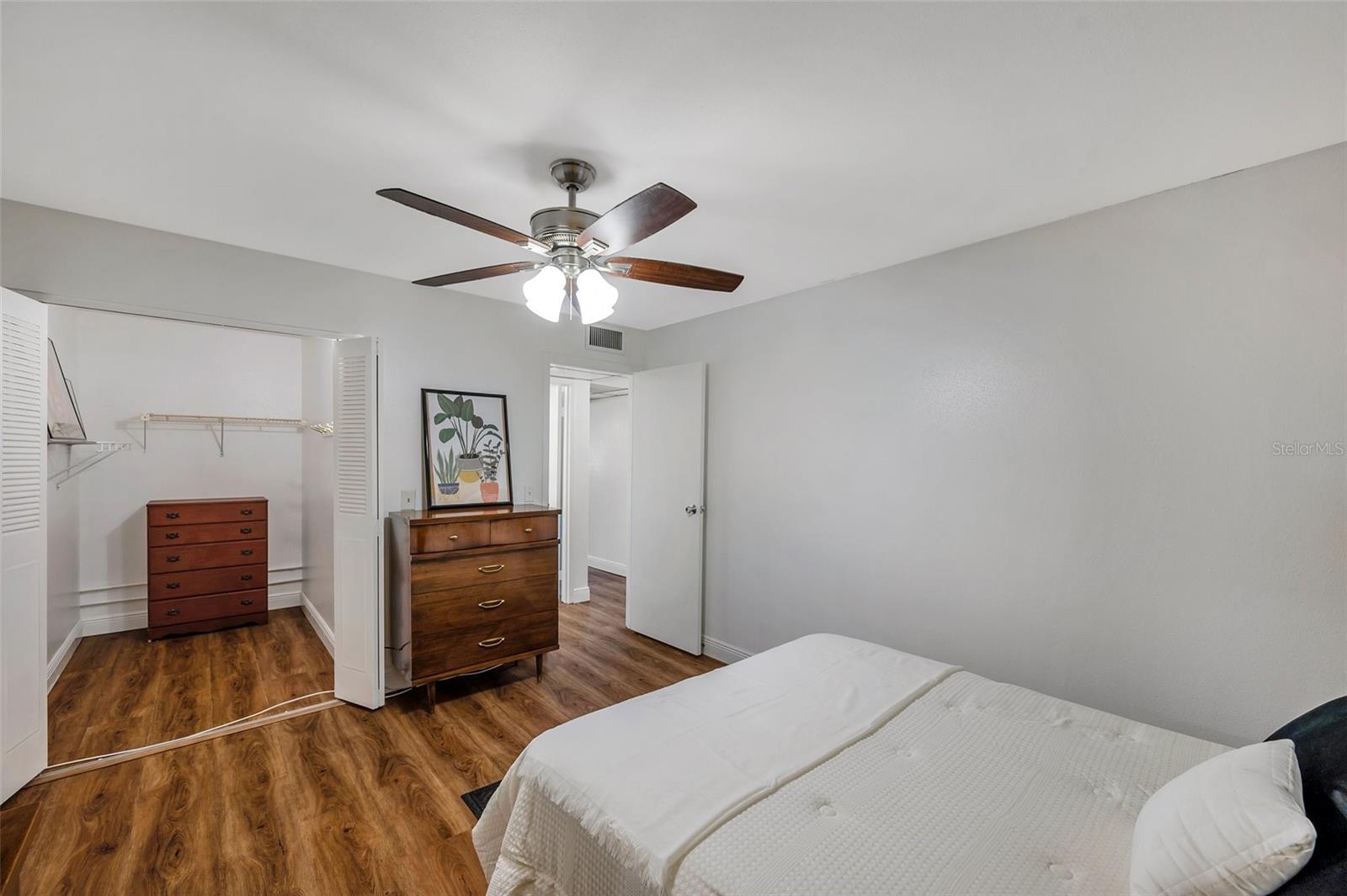 1801 BEDFORD TER #221, SUN CITY CENTER, FL, 33573