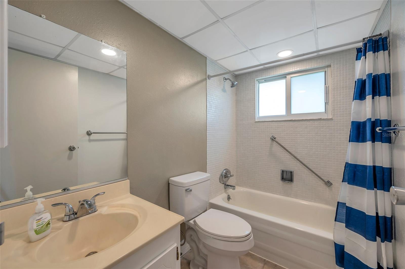 1801 BEDFORD TER #221, SUN CITY CENTER, FL, 33573