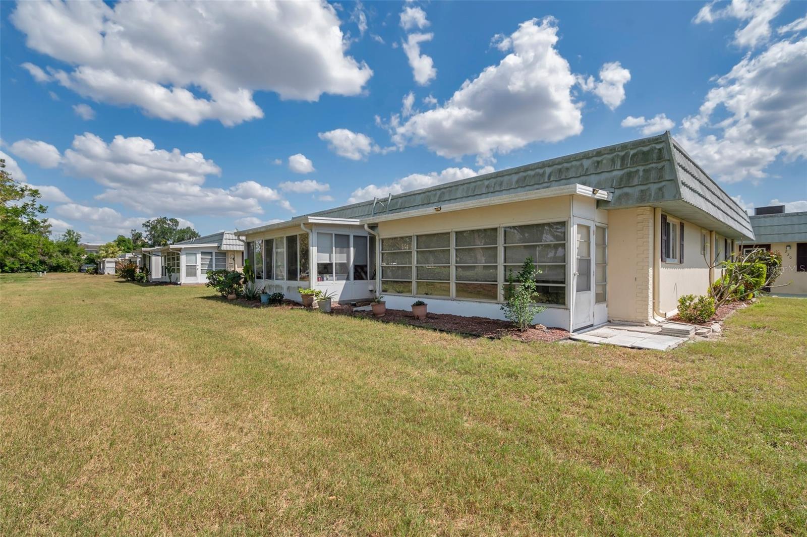 1801 BEDFORD TER #221, SUN CITY CENTER, FL, 33573
