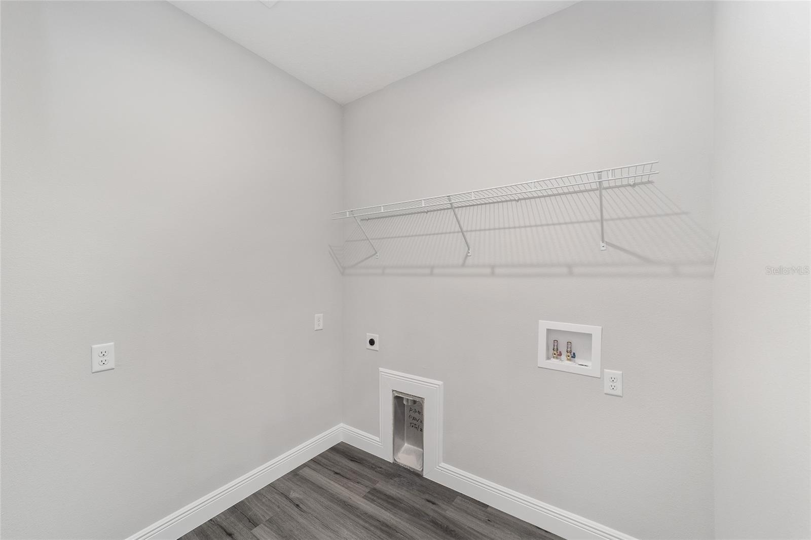 1370 NE 151ST AVE, WILLISTON, FL, 32696