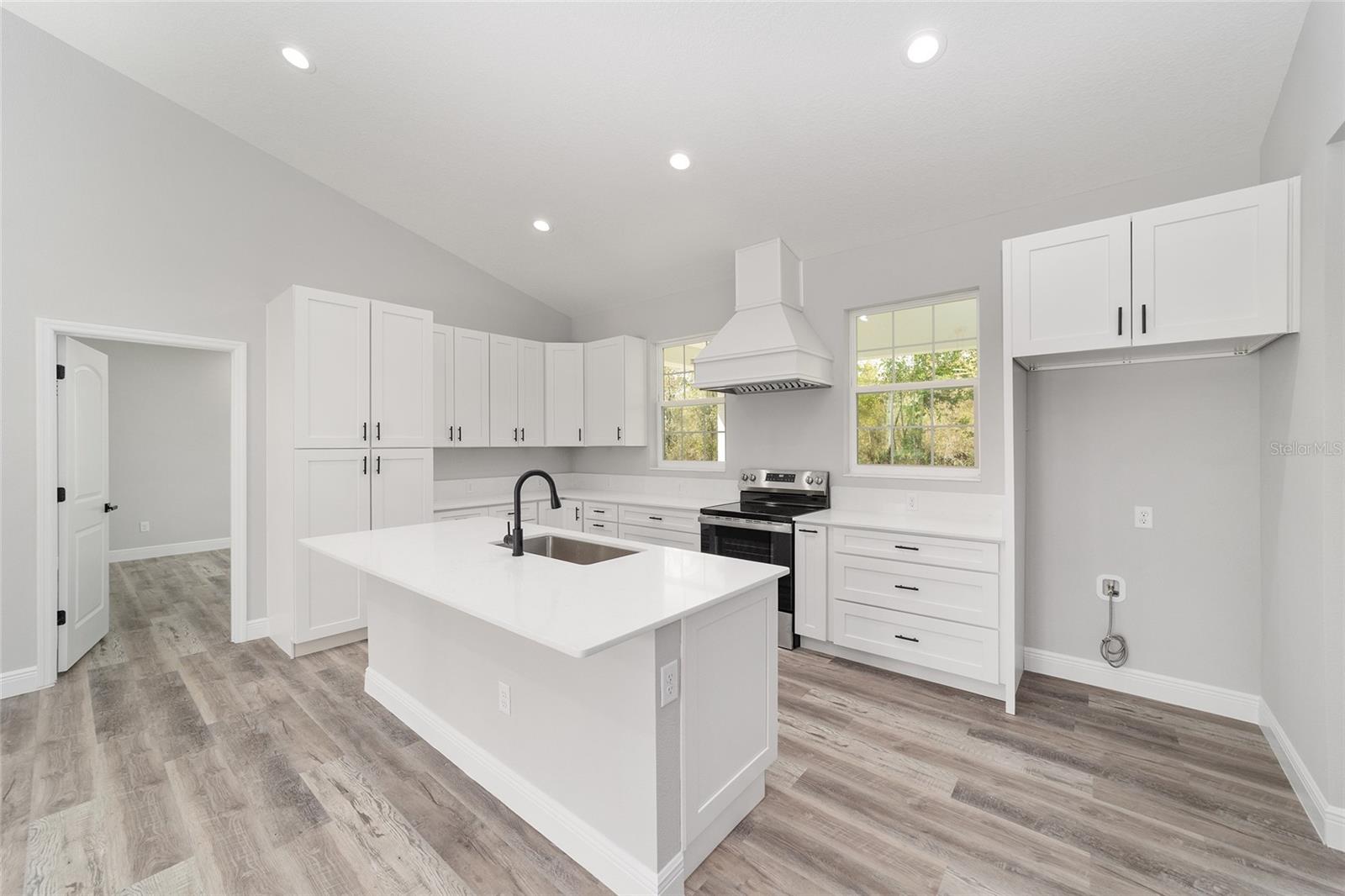 1570 NE 153RD CT, WILLISTON, FL, 32696
