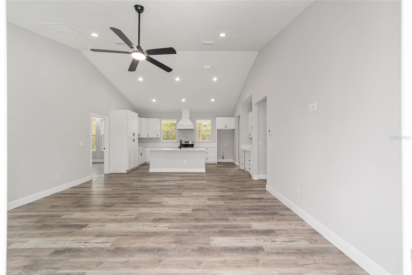 1570 NE 153RD CT, WILLISTON, FL, 32696