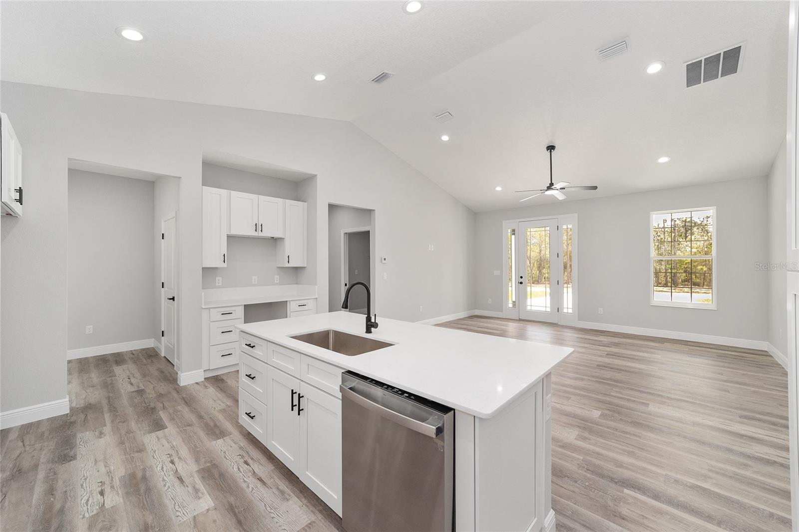1570 NE 153RD CT, WILLISTON, FL, 32696