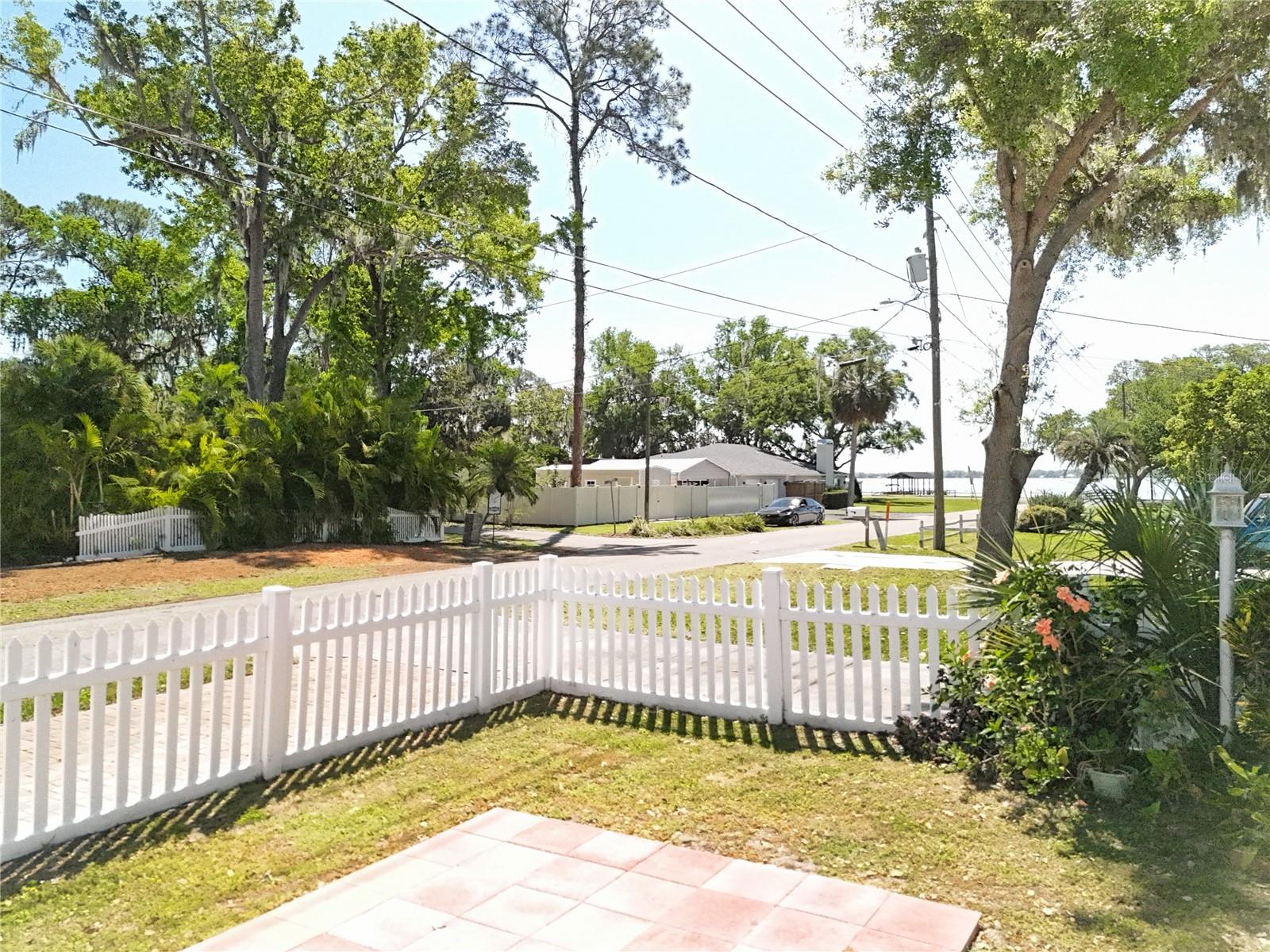 193 BAY RD, MOUNT DORA, FL, 32757