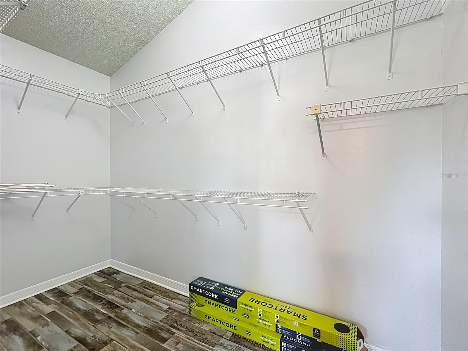 193 BAY RD, MOUNT DORA, FL, 32757