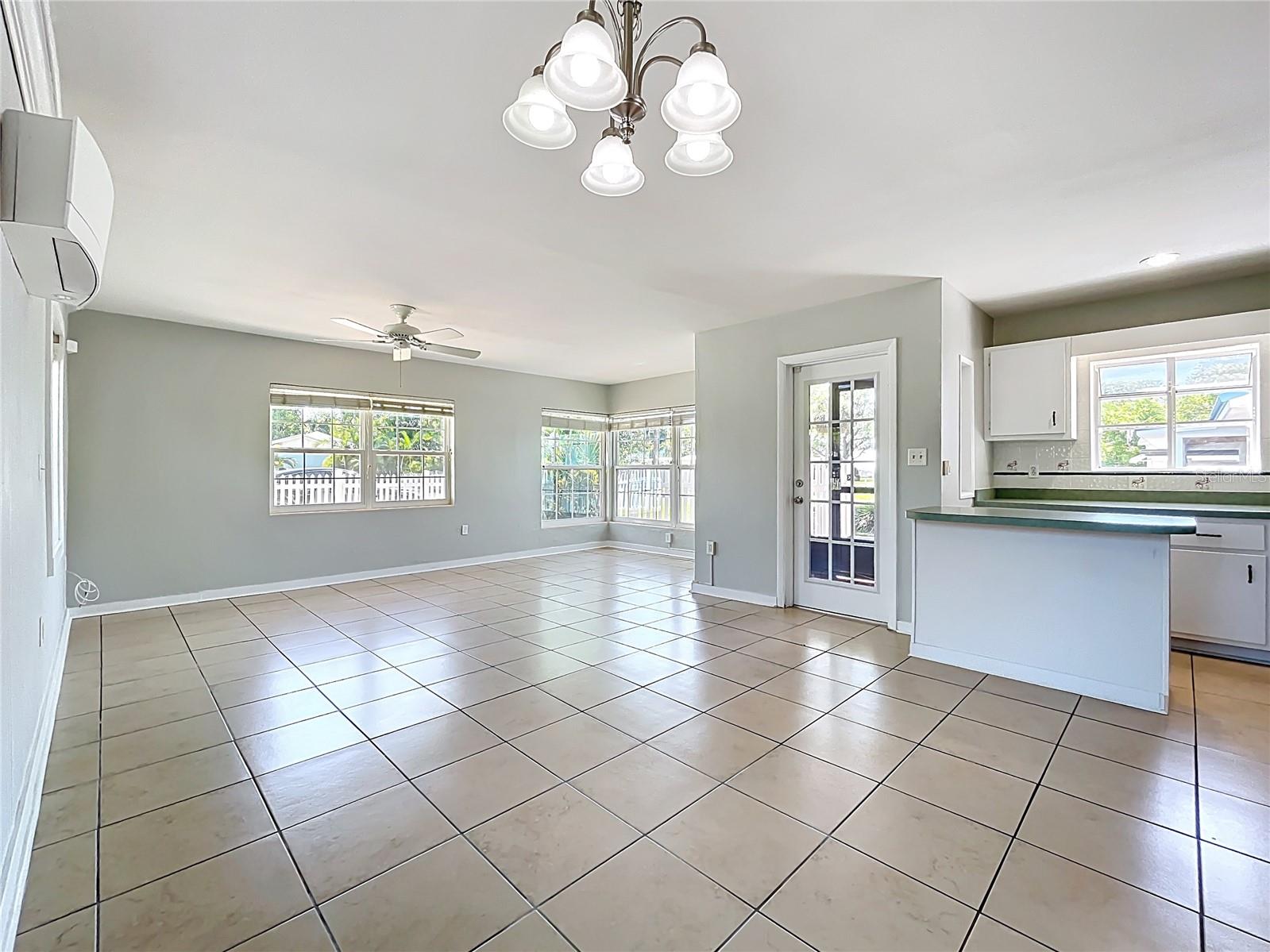 193 BAY RD, MOUNT DORA, FL, 32757