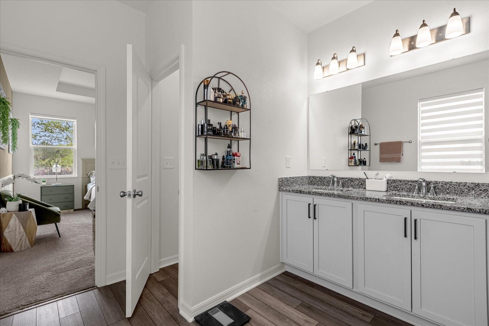 1025 AUGUSTUS DR, DAVENPORT, FL, 33896