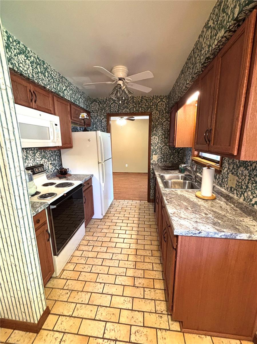 1062 STILLWATER AVE, DELTONA, FL, 32725