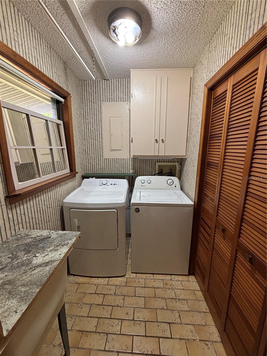 1062 STILLWATER AVE, DELTONA, FL, 32725