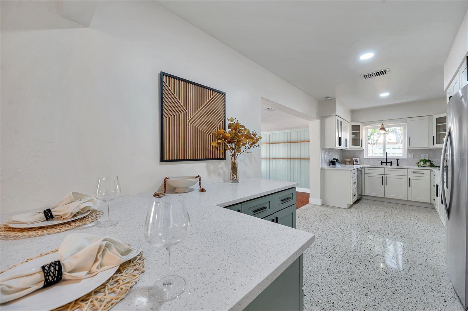 6632 23RD ST S, ST PETERSBURG, FL, 33712