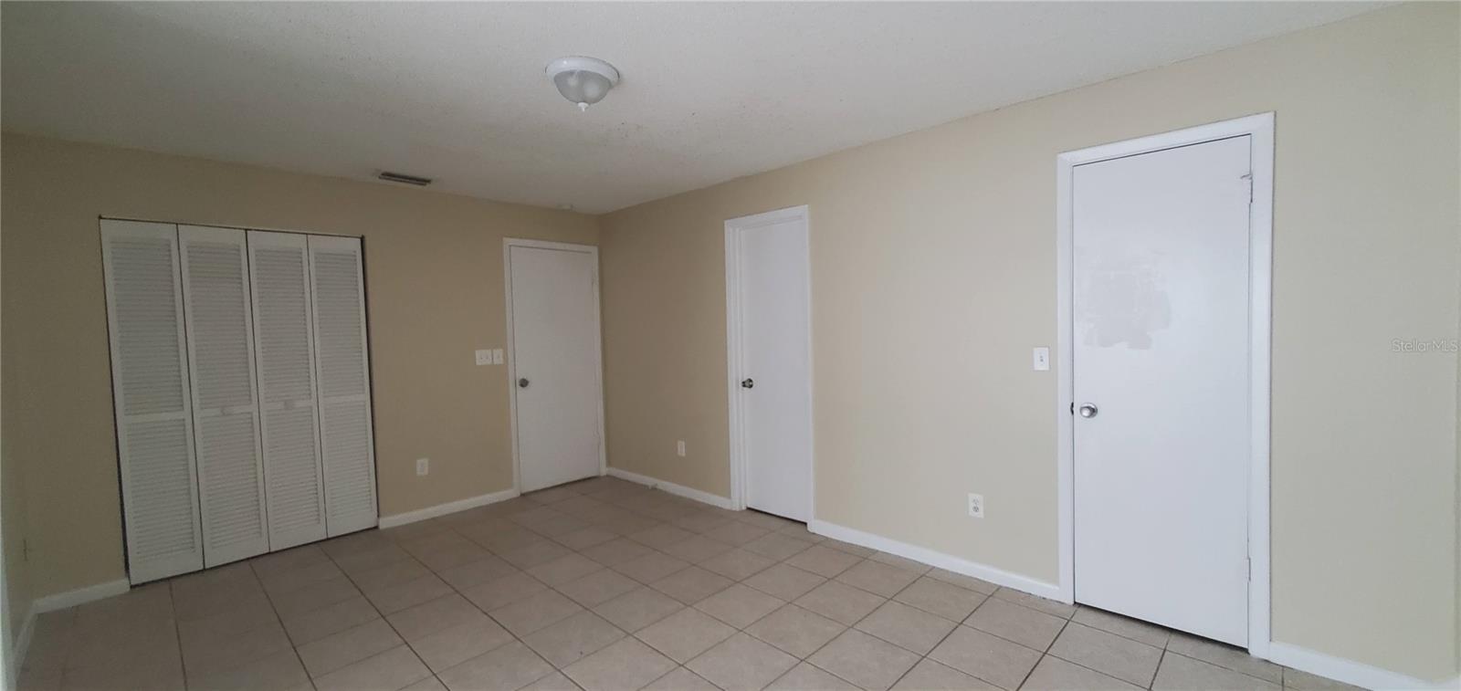 4864 TAMPA DOWNS BLVD, LUTZ, FL, 33559