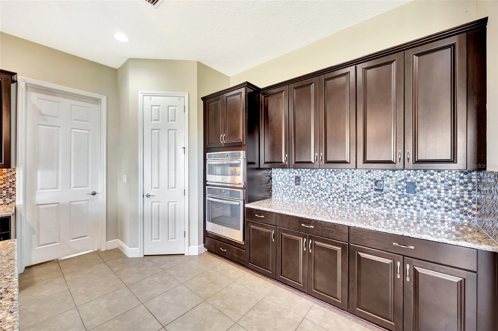 6324 BREVADA LN, APOLLO BEACH, FL, 33572