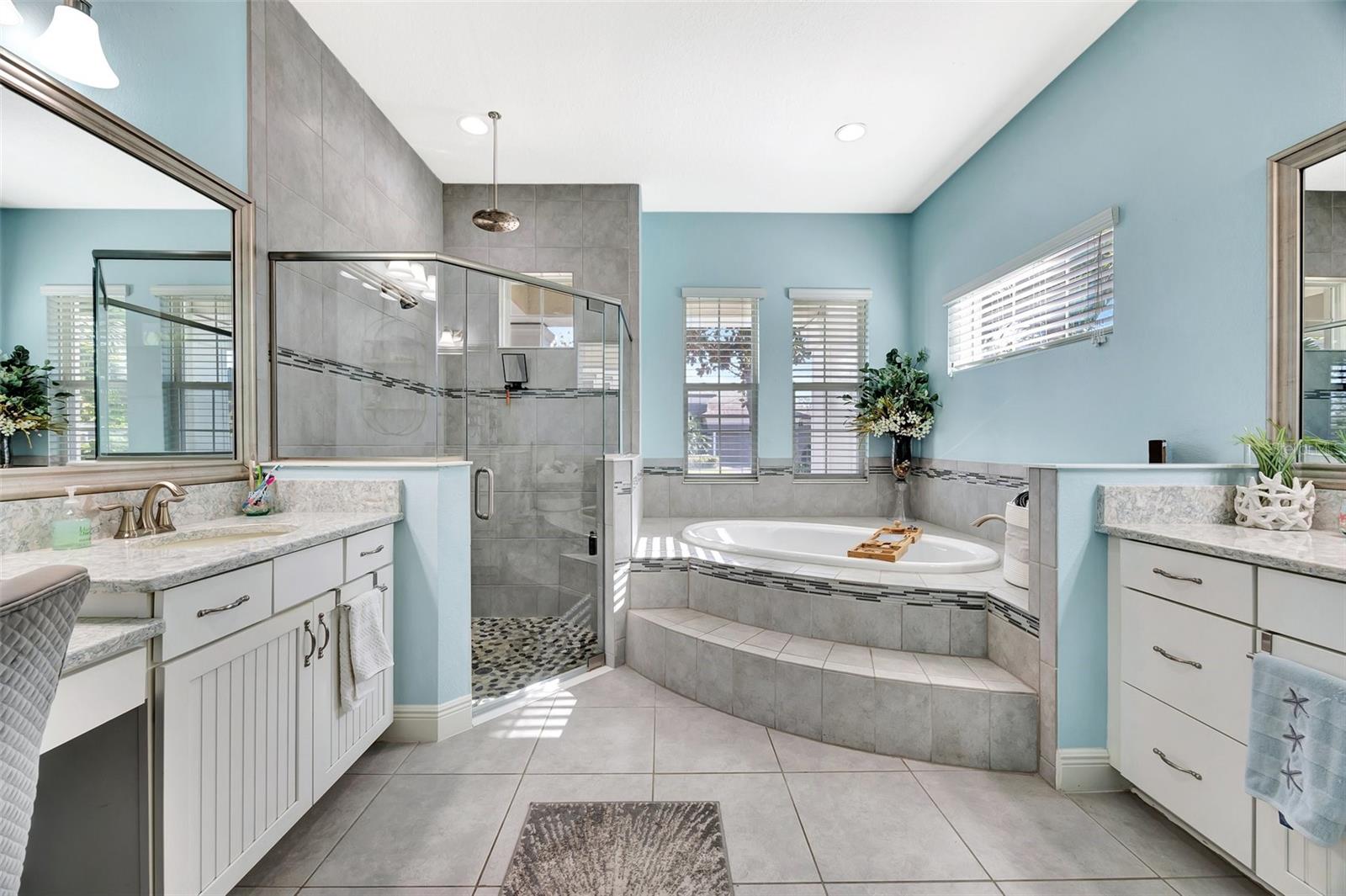 6324 BREVADA LN, APOLLO BEACH, FL, 33572