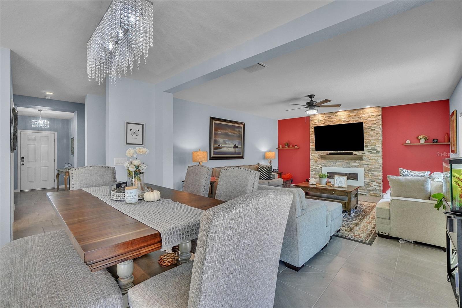 9401 LA SALLE ST, GROVELAND, FL, 34736