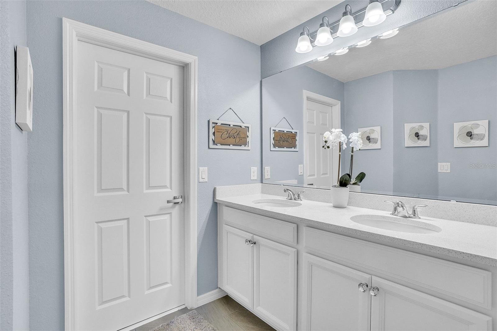 9401 LA SALLE ST, GROVELAND, FL, 34736