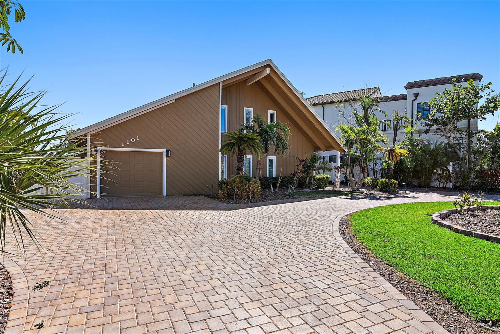 1101 BAY PINE BLVD, INDIAN ROCKS BEACH, FL, 33785