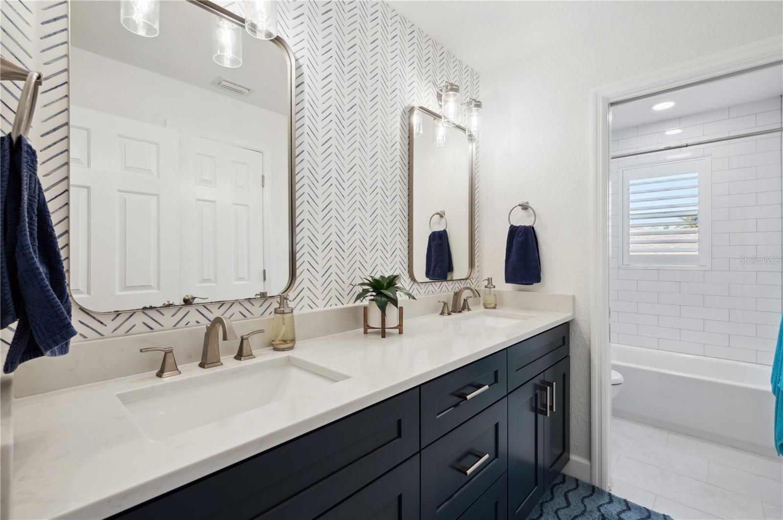 27524 PINE POINT DR, WESLEY CHAPEL, FL, 33544