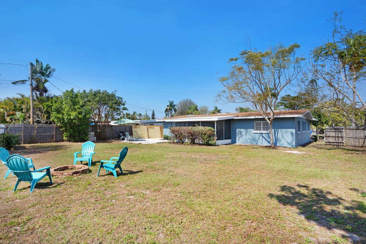 2001 25TH AVE W, BRADENTON, FL, 34205