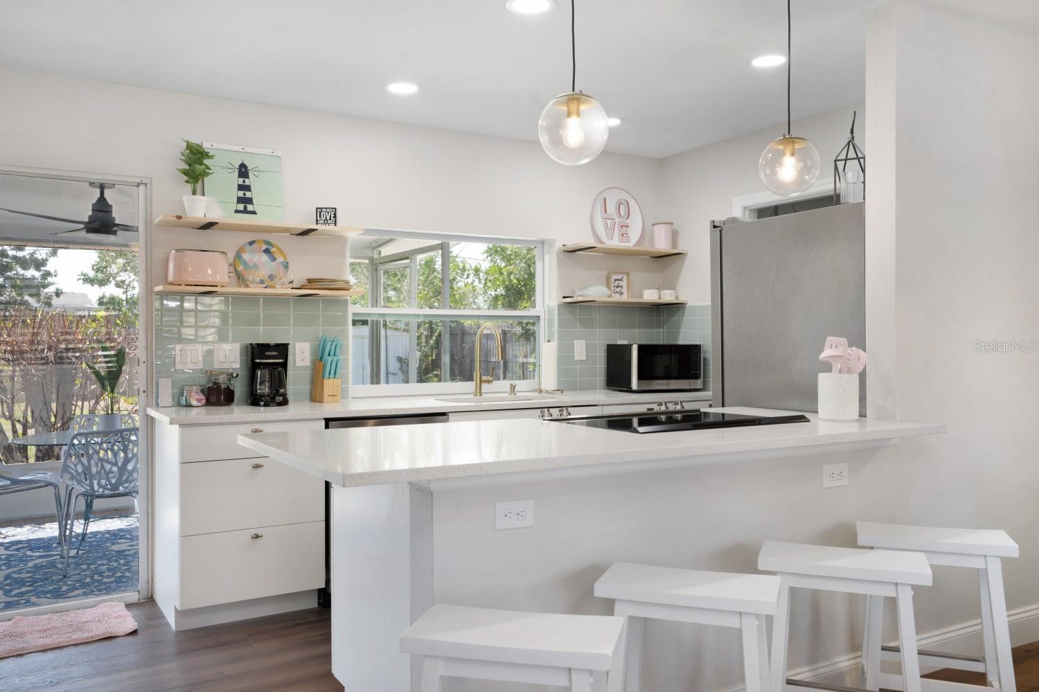 2001 25TH AVE W, BRADENTON, FL, 34205