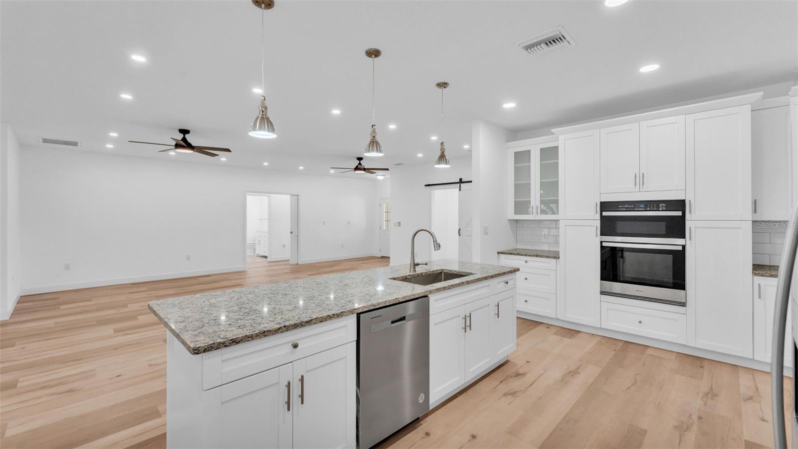 12500 GREEN OAK LN, DADE CITY, FL, 33525