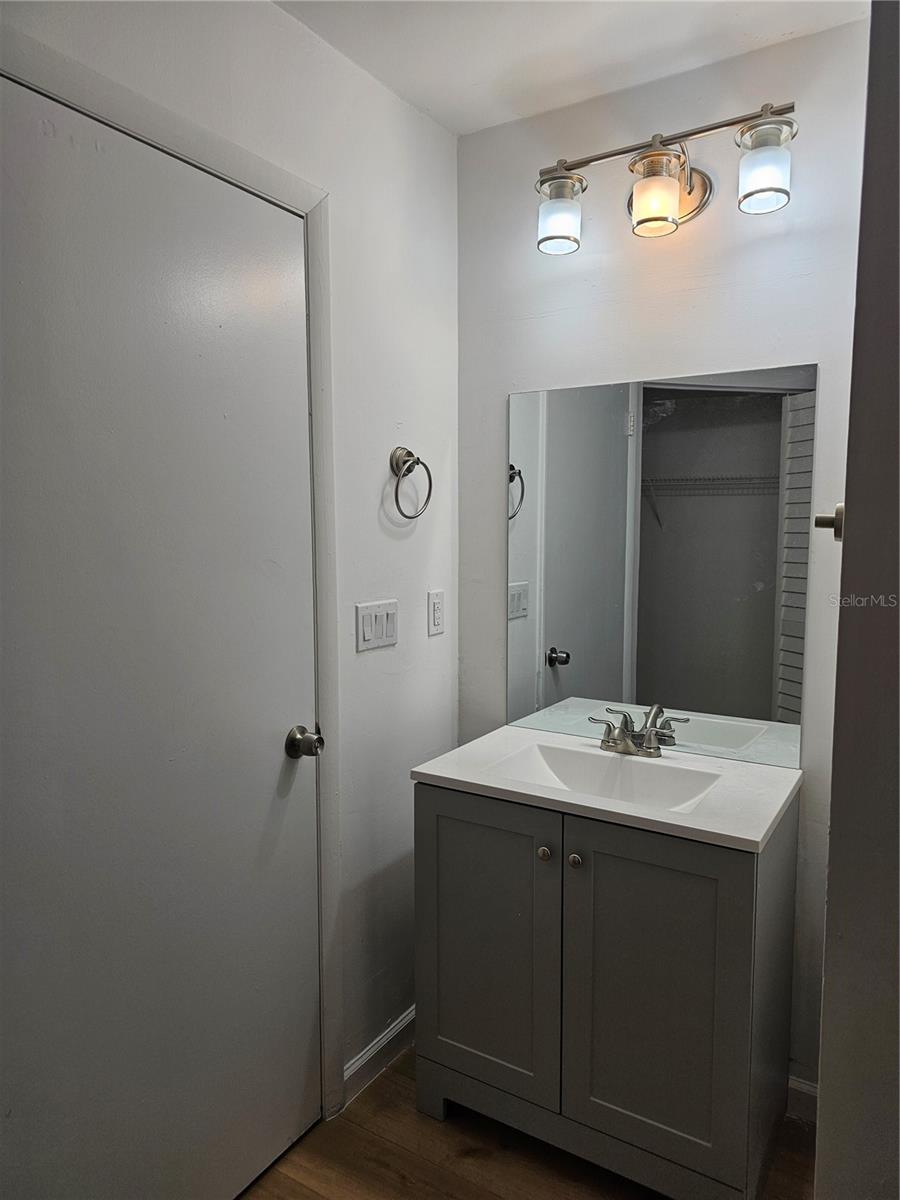 2605 GRASSY POINT DR #103, LAKE MARY, FL, 32746
