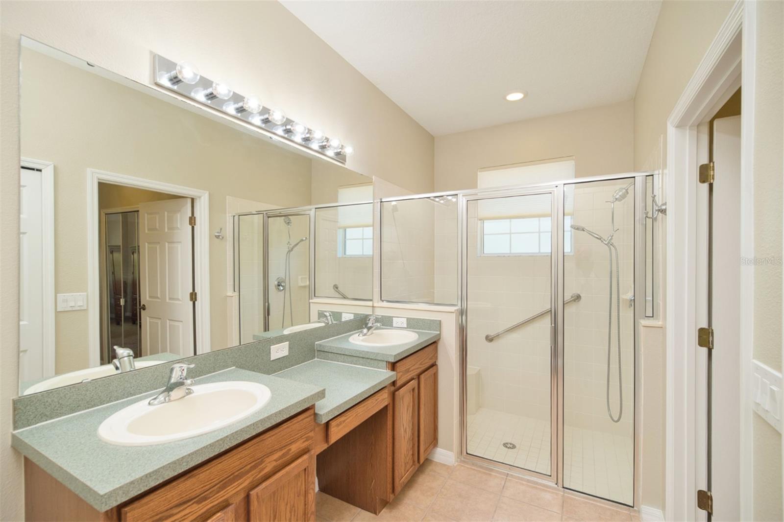 117 FALLING ACORN AVE, GROVELAND, FL, 34736