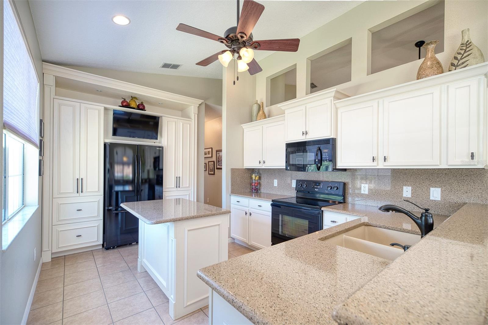 117 FALLING ACORN AVE, GROVELAND, FL, 34736