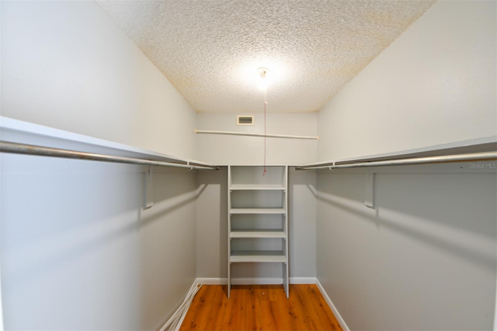 3853 S LAKE DR #164, TAMPA, FL, 33614