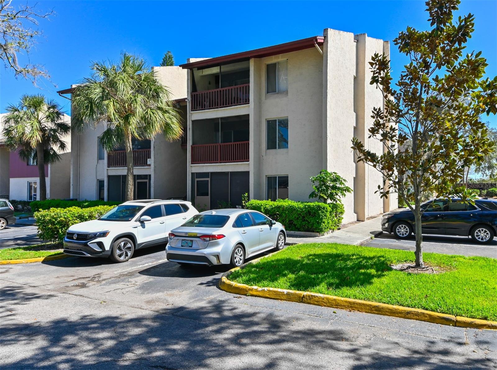 3853 S LAKE DR #164, TAMPA, FL, 33614