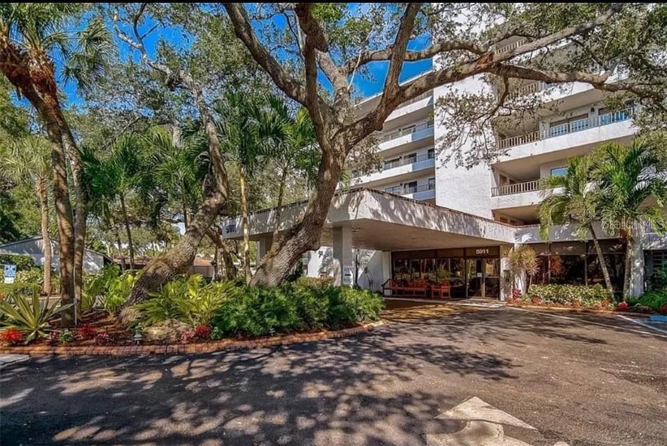 5911 MIDNIGHT PASS RD #601, SARASOTA, FL, 34242