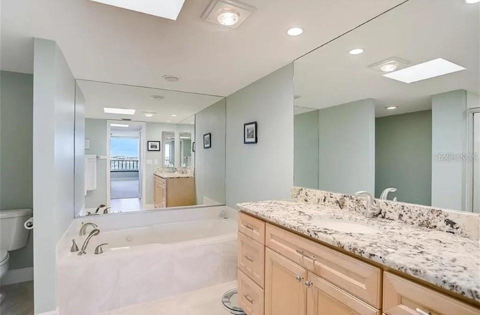 5911 MIDNIGHT PASS RD #601, SARASOTA, FL, 34242
