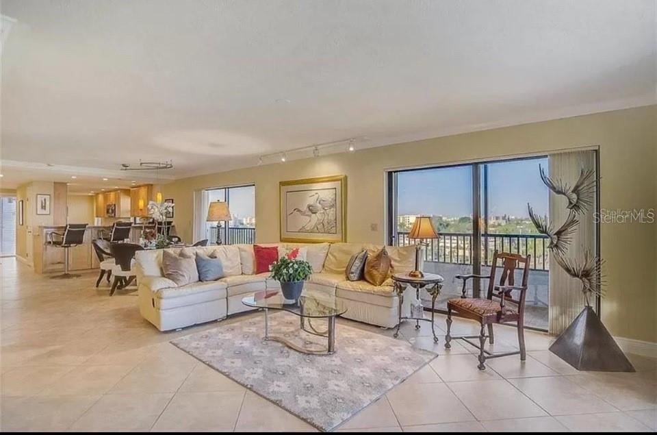 5911 MIDNIGHT PASS RD #601, SARASOTA, FL, 34242