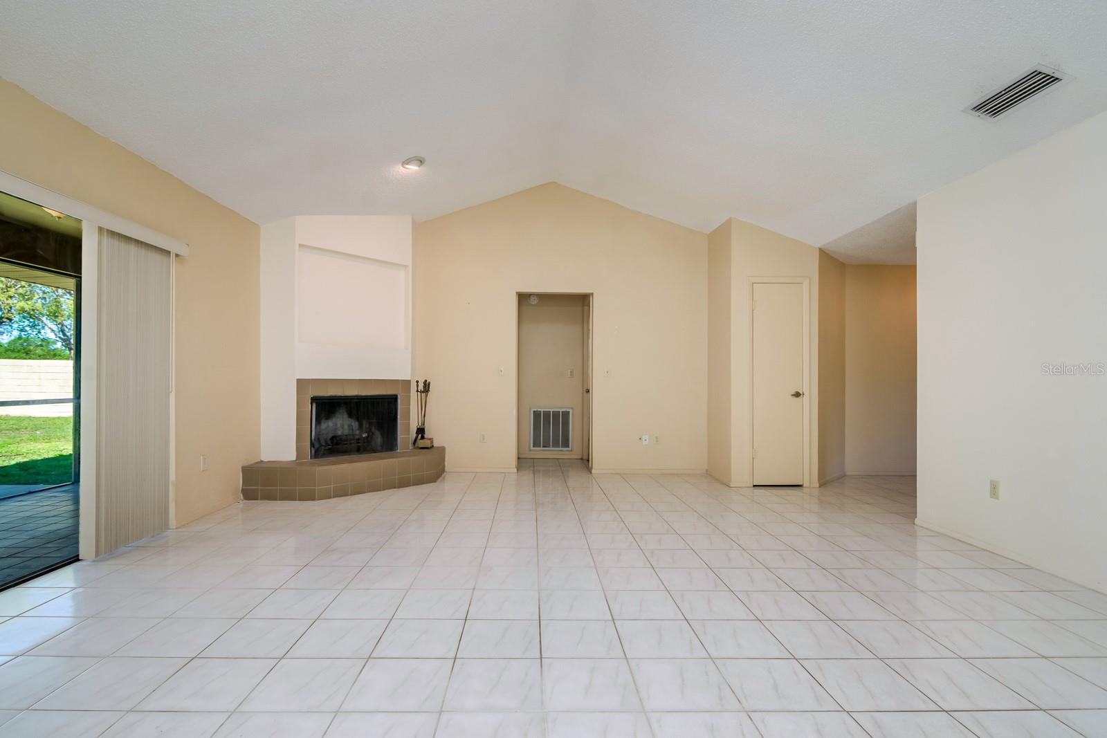 3418 CULLENDALE DR, TAMPA, FL, 33618