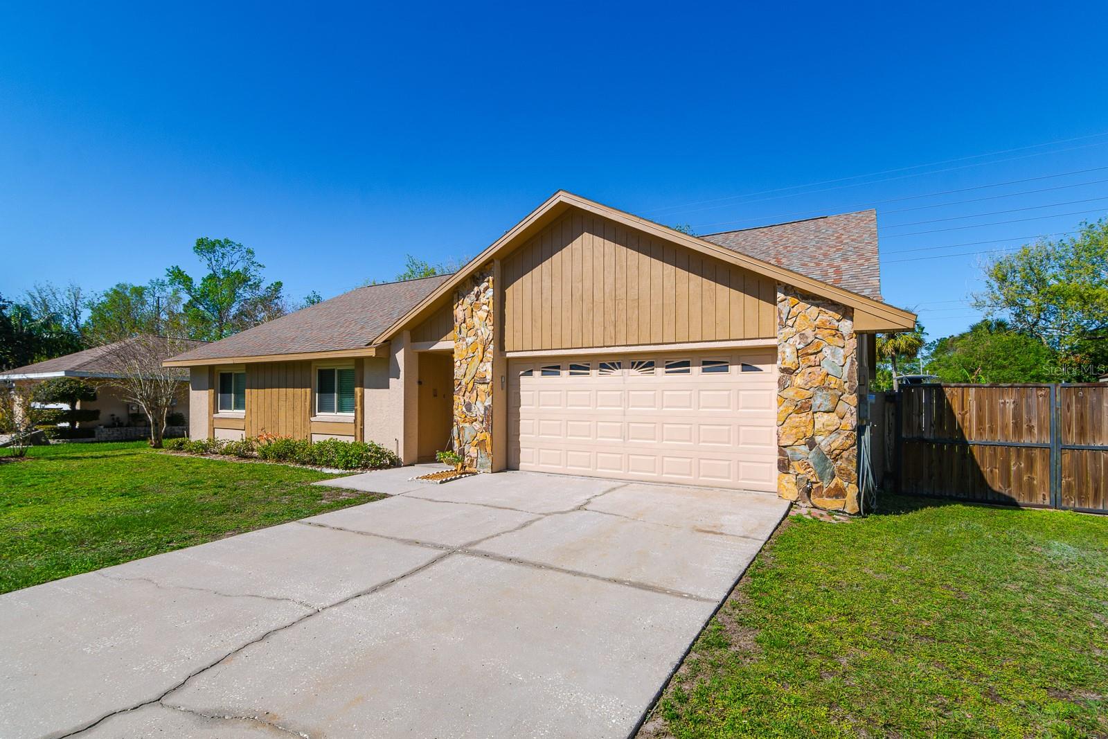 3418 CULLENDALE DR, TAMPA, FL, 33618
