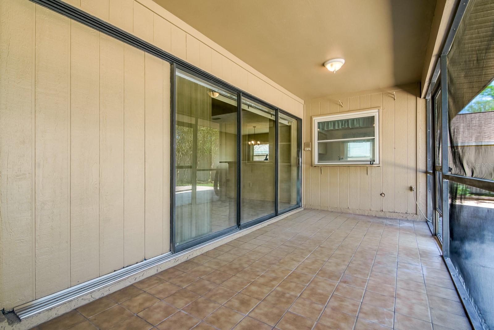 3418 CULLENDALE DR, TAMPA, FL, 33618