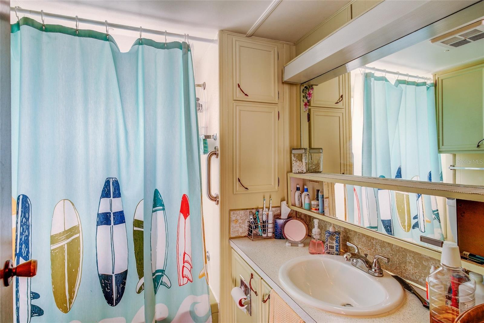 92 DEL RIO DR, PALMETTO, FL, 34221