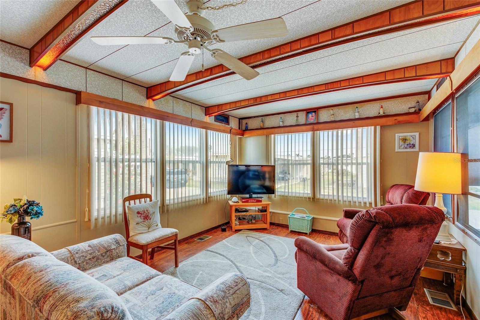 92 DEL RIO DR, PALMETTO, FL, 34221