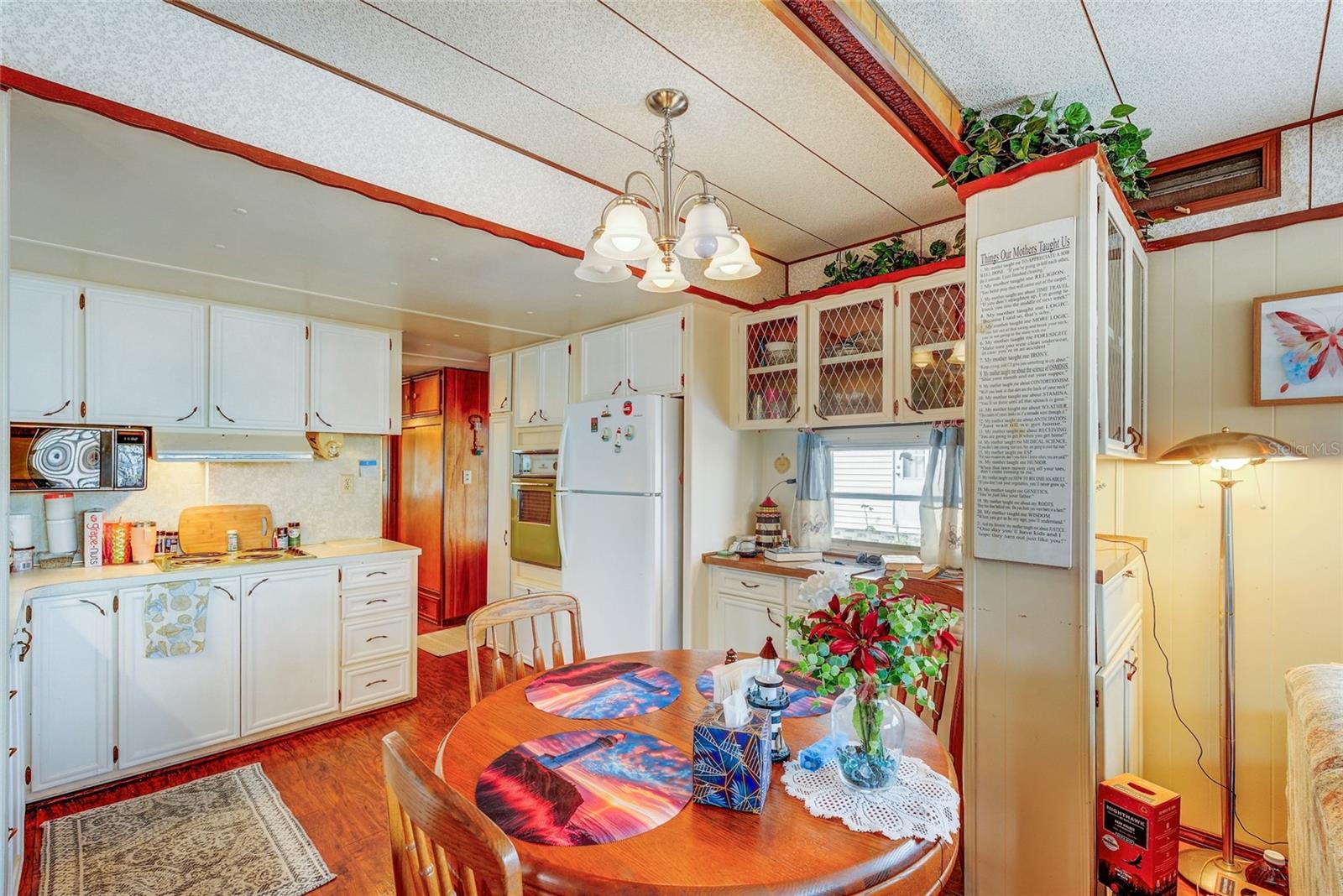 92 DEL RIO DR, PALMETTO, FL, 34221