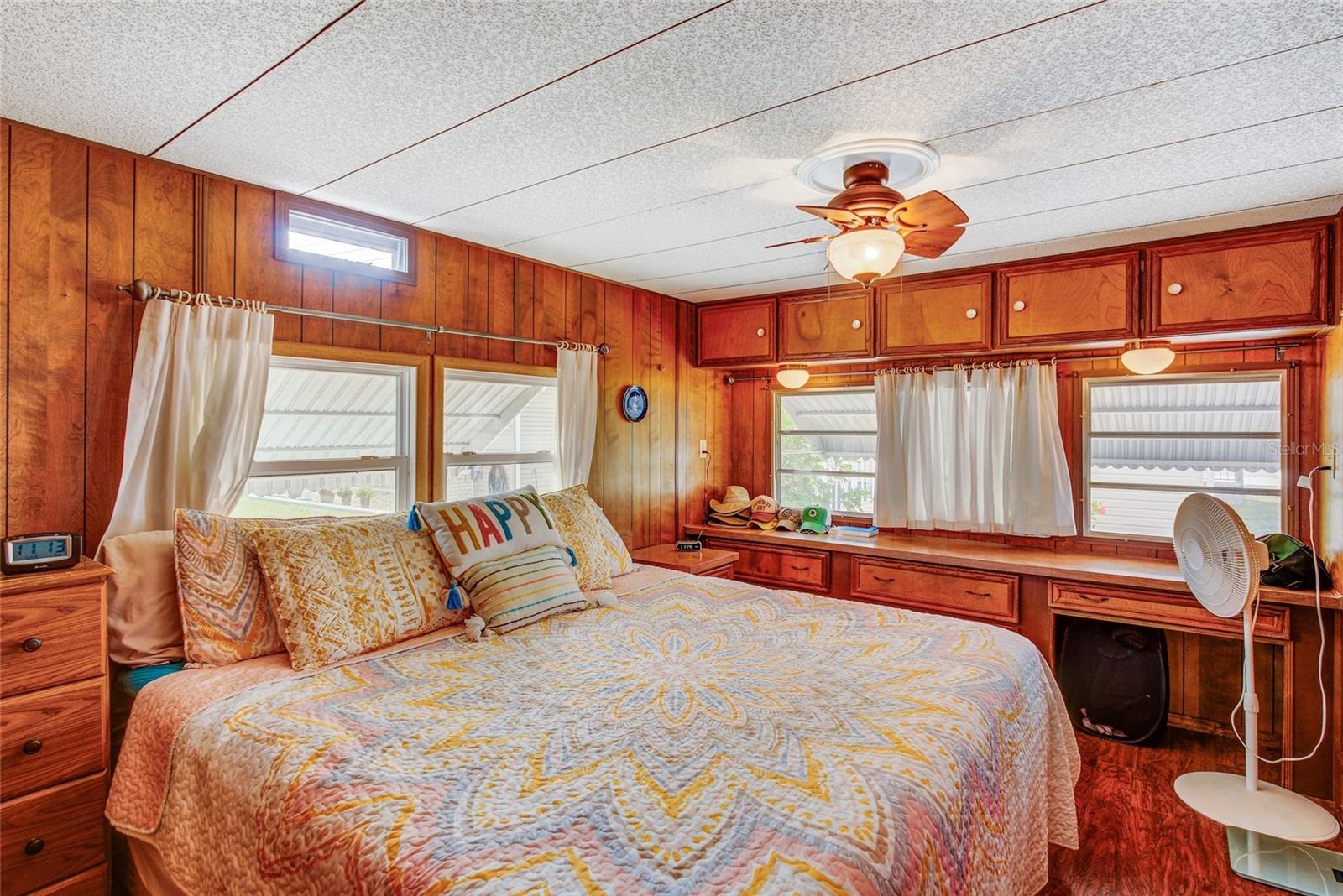 92 DEL RIO DR, PALMETTO, FL, 34221