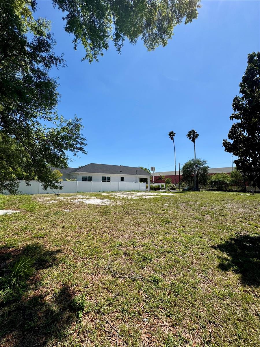 2204 15TH AVE, TAMPA, FL, 33605