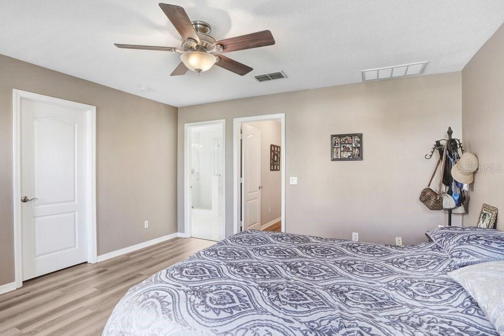 20631 GREAT LAUREL AVE, TAMPA, FL, 33647