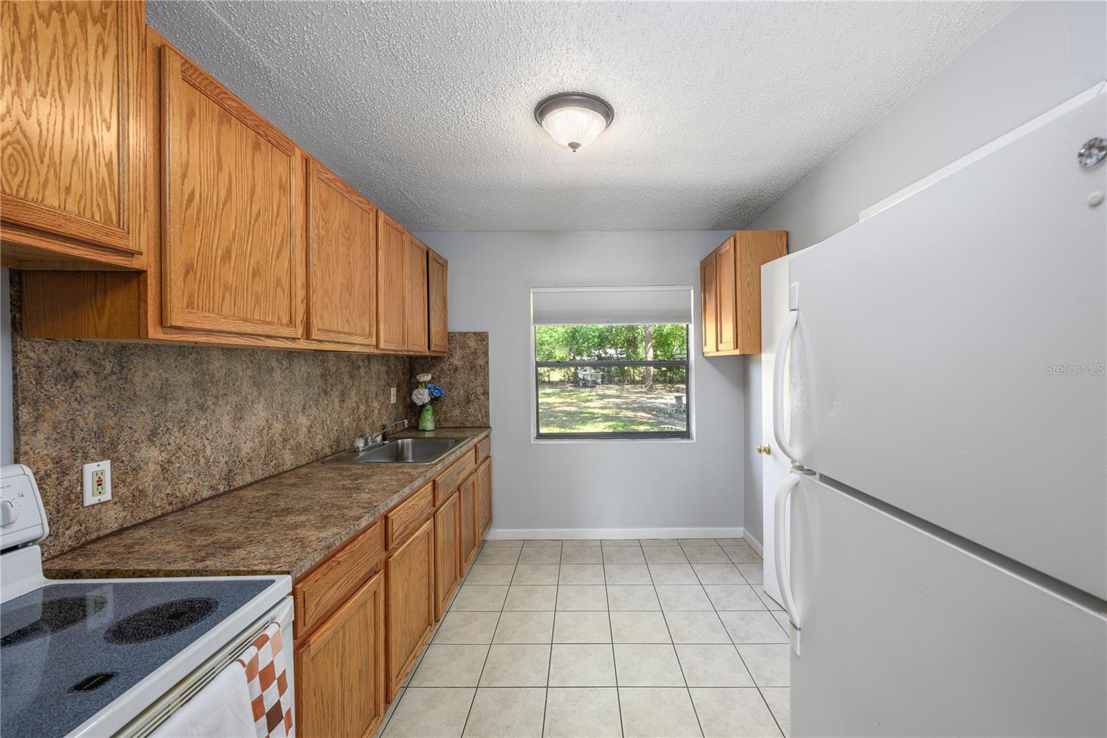 2429 YALE AVE, SANFORD, FL, 32771